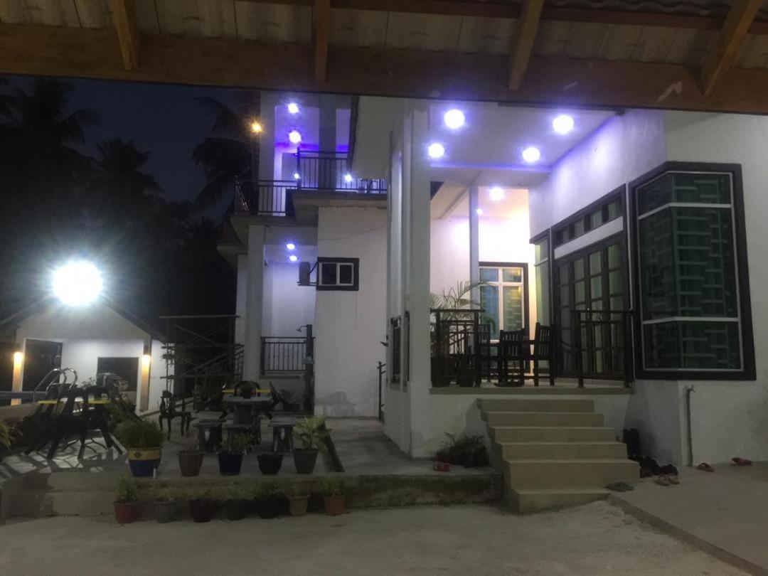 Captain'S Cabin Resort - Naval Heritage كوتا بْهارو المظهر الخارجي الصورة